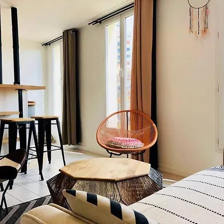 Lafrenchcasa Liberte Apartament